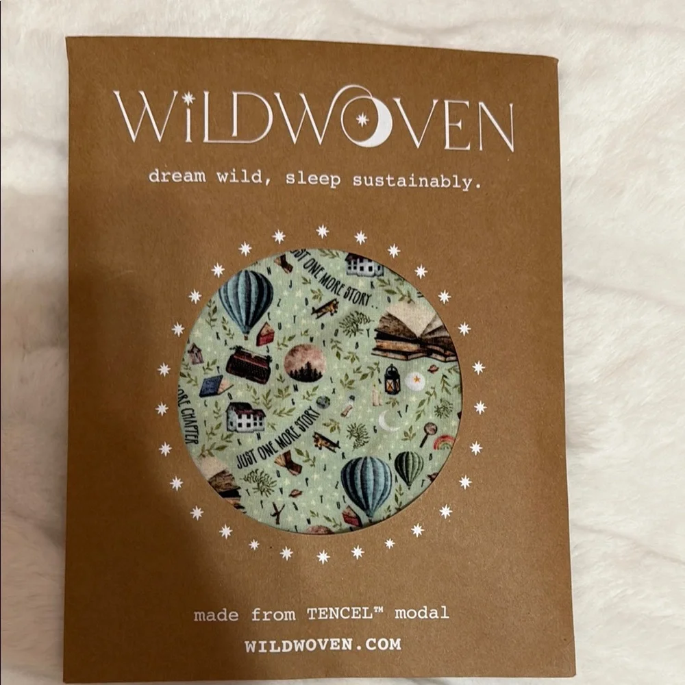 Wild woven‎ 2 piece shortie pajama set unisex NWT books story whimscical